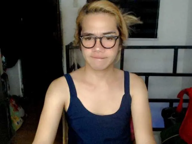 Live sex webcam photo for sexywildjenny #290613646