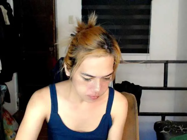 Live sex webcam photo for sexywildjenny #290695303