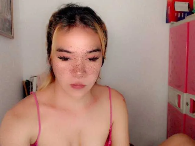 Live sex webcam photo for sexywildjenny #291713865