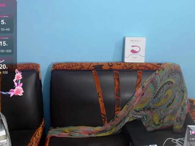 Live sex webcam photo for sexyyovaa #288857112