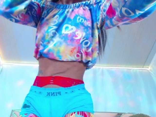 Live sex webcam photo for shaddayyy #276166906