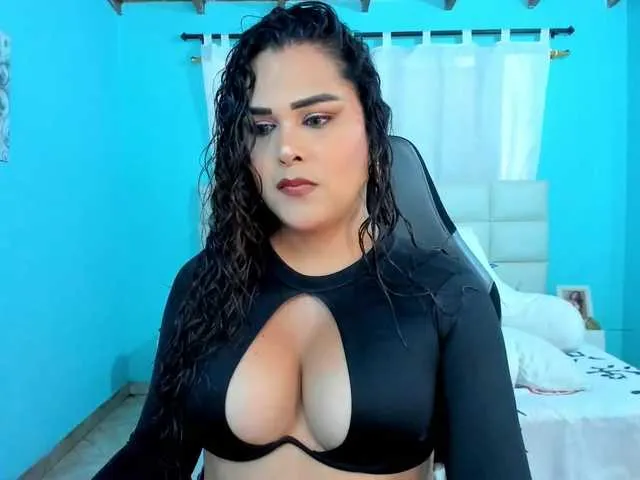 Live sex webcam photo for shadiaorozco #294081118