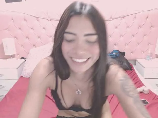 Live sex webcam photo for shae-lee #272494726