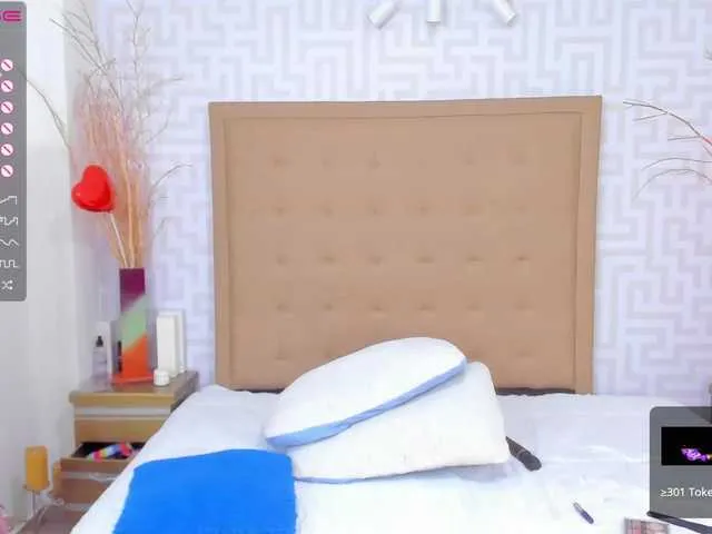 Live sex webcam photo for shaiilaa- #276518361