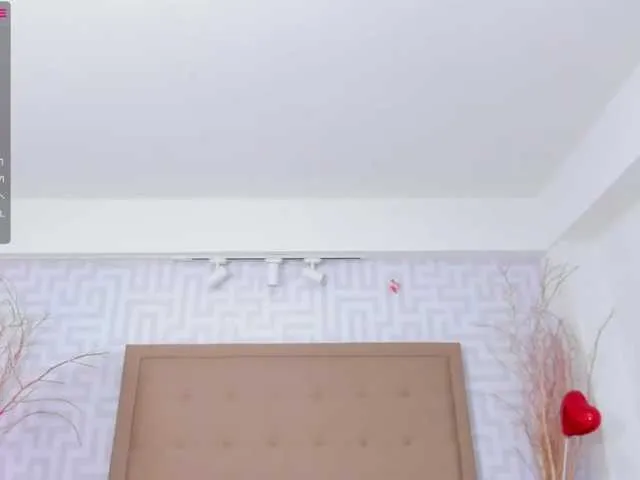Live sex webcam photo for shaiilaa- #276644304