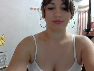 Live sex webcam photo for shairaangel #137626961