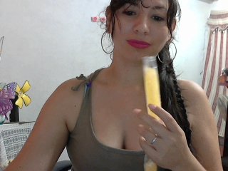 Live sex webcam photo for shairaangel #137760180