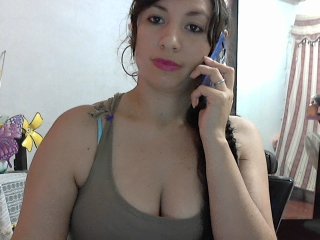 Live sex webcam photo for shairaangel #137765541