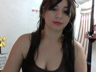 Live sex webcam photo for shairaangel #138183312