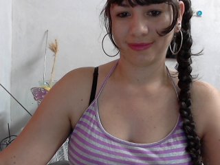 Live sex webcam photo for shairaangel #142354679