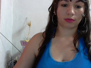 Live sex webcam photo for shairaangel #142762542