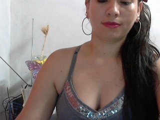 Live sex webcam photo for shairaangel #143007704