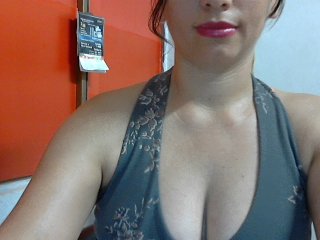 Live sex webcam photo for shairaangel #145128905