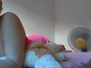 Live sex webcam photo for shairaangel #181055273