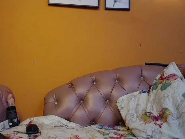 Live sex webcam photo for shaloht #273616245