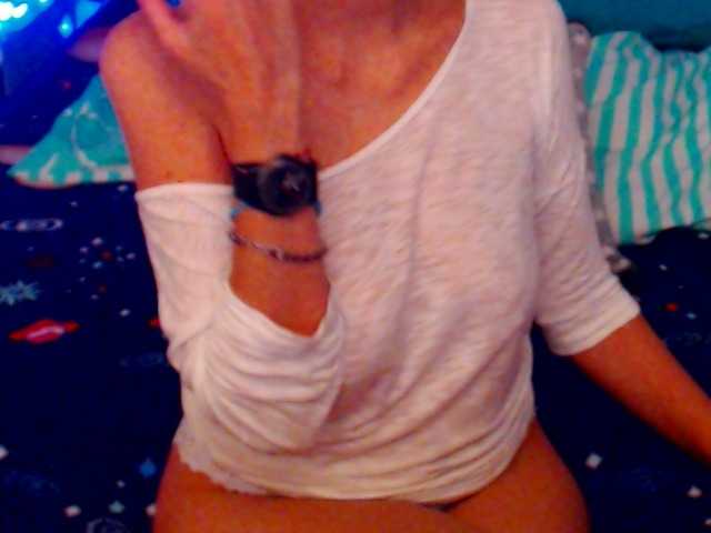 Live sex webcam photo for shannon4u #287962910