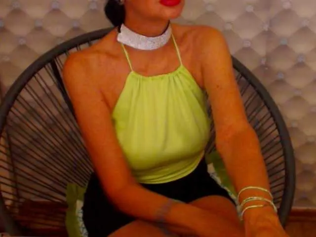 Live sex webcam photo for shannon4u #287963037