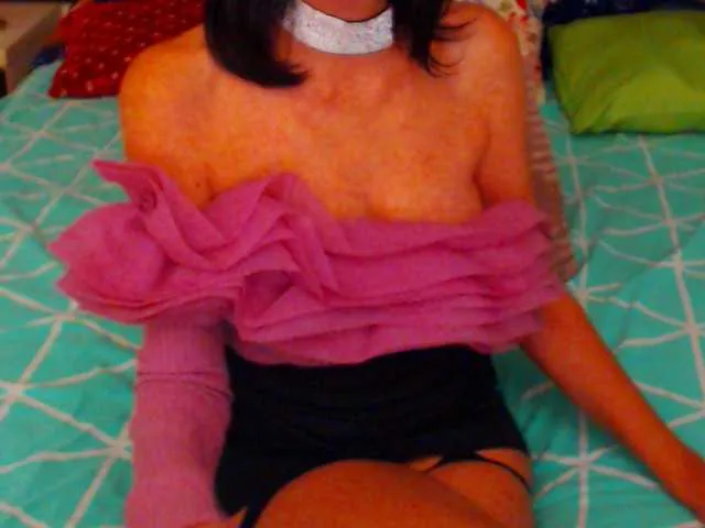 Live sex webcam photo for shannon4u #287963048