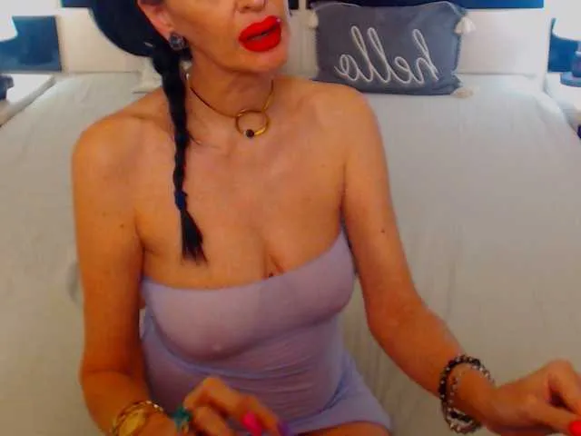 Live sex webcam photo for shannon4u #287963104