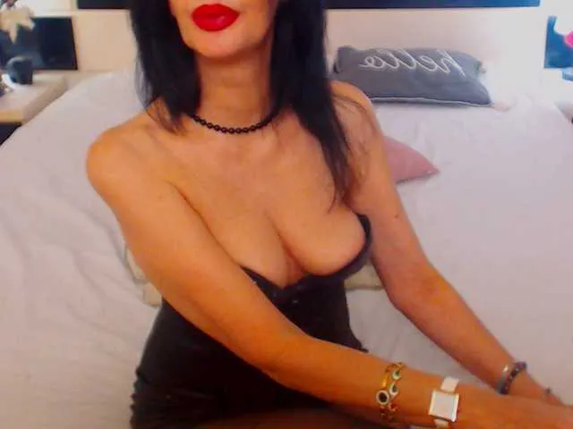 Live sex webcam photo for shannon4u #287963115