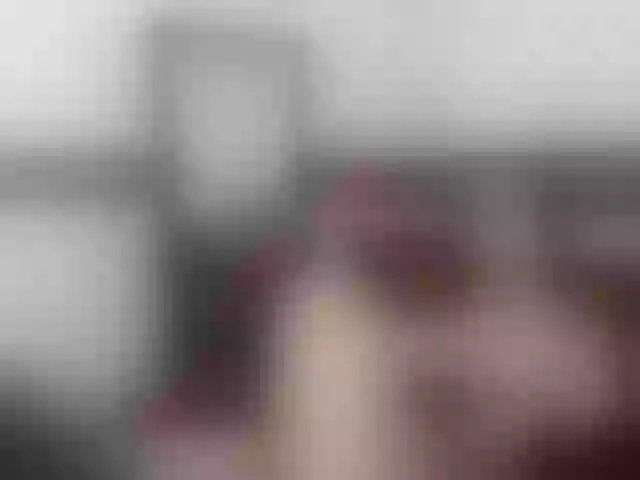 Live sex webcam photo for shantallparis #273807832