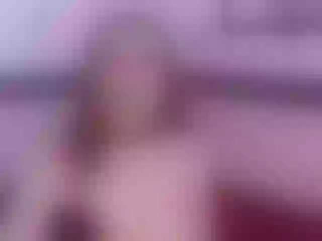 Live sex webcam photo for shantallparis #274509401
