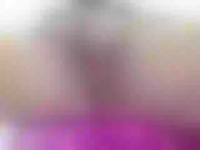Live sex webcam photo for shantallwolf #273229126