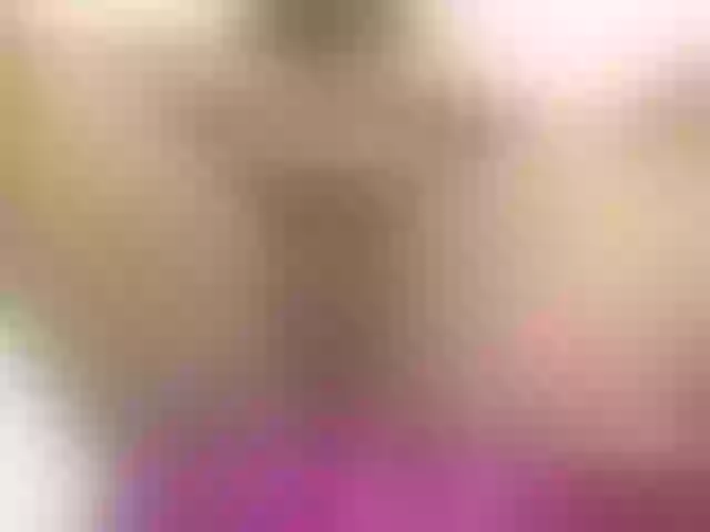Live sex webcam photo for shantallwolf #273897785