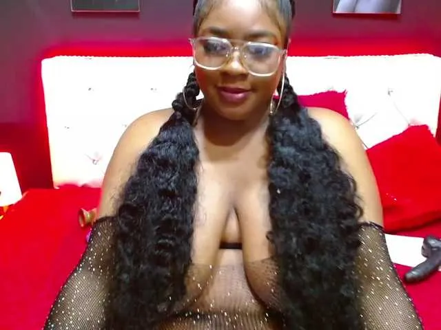 Live sex webcam photo for shantallwolf #275541959