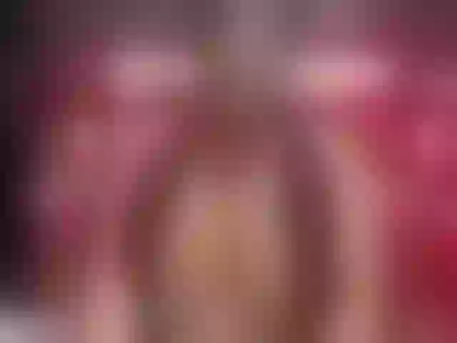 Live sex webcam photo for shantallwolf #275566214