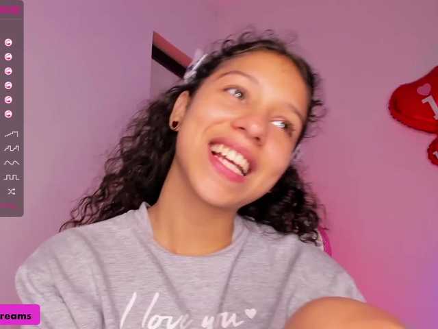 Live sex webcam photo for sharadreams #272460234