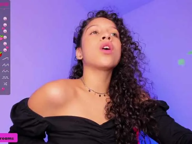 Live sex webcam photo for sharadreams #272976751