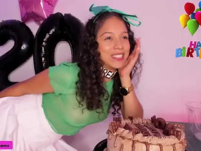 Live sex webcam photo for sharadreams #274206485