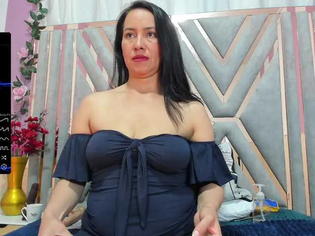Live sex webcam photo for sharik-wright #276332402