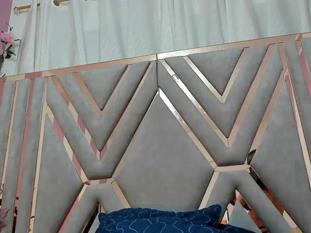 Live sex webcam photo for sharik-wright #276737315