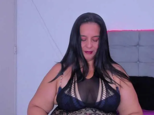 Live sex webcam photo for sharlott-bbw #291154002