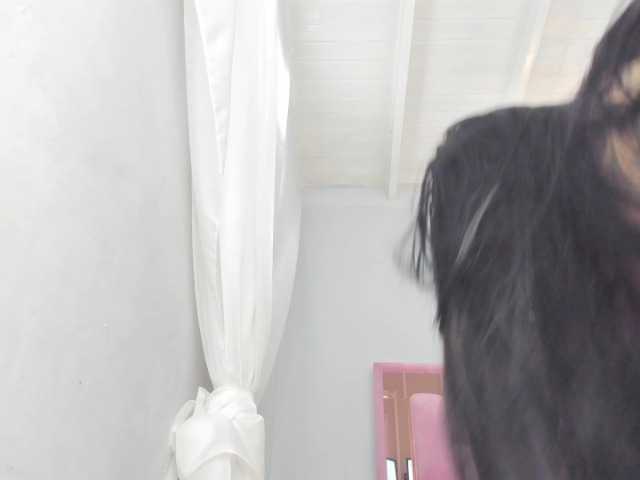 Live sex webcam photo for sharon-lewis #276203753