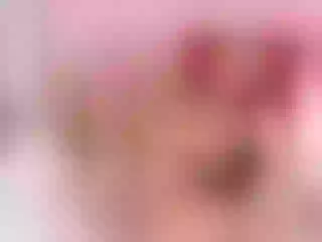 Live sex webcam photo for sharon-monroe #278004587