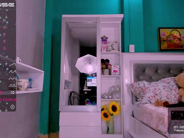 Live sex webcam photo for sharonDulce #272419821