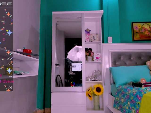 Live sex webcam photo for sharonDulce #272960162