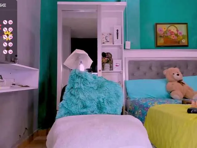 Live sex webcam photo for sharonDulce #276298782