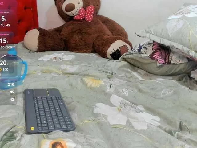 Live sex webcam photo for sharoncute1 #290632605