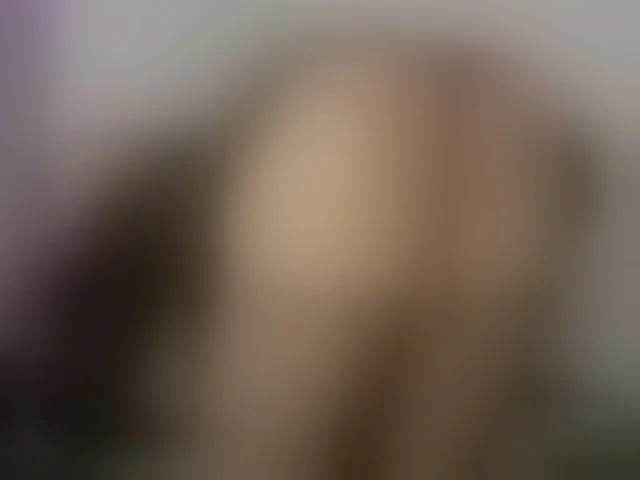 Live sex webcam photo for sharonsweet #293338419