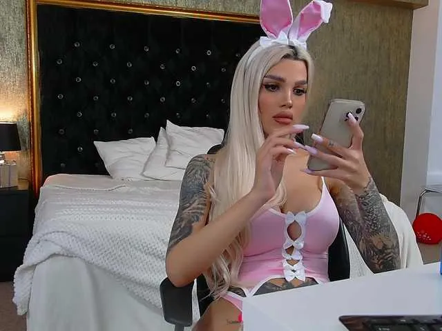 Live sex webcam photo for shayblonde #277520023