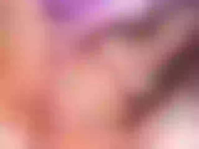 Live sex webcam photo for shaynamanson #278039296