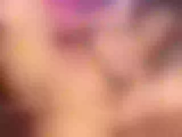 Live sex webcam photo for shaynamanson #288264959