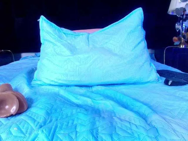 Live sex webcam photo for shels-loreds #290529431
