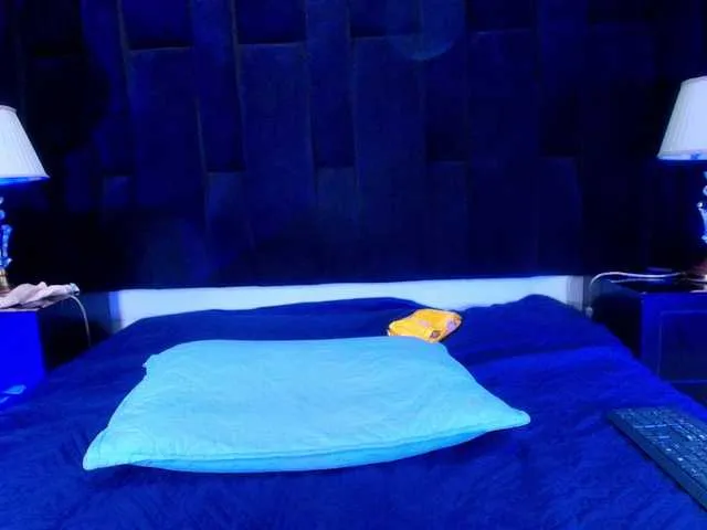 Live sex webcam photo for shels-loreds #290749933