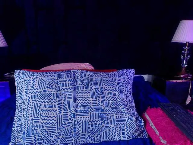 Live sex webcam photo for shels-loreds #290827320