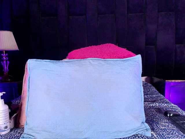 Live sex webcam photo for shels-loreds #291252766